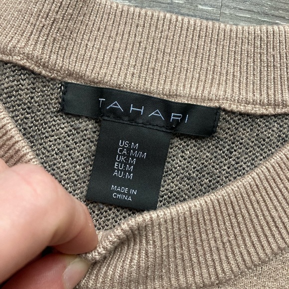Tahari Sweater Tan Plaid Size Medium - Picture 3 of 4